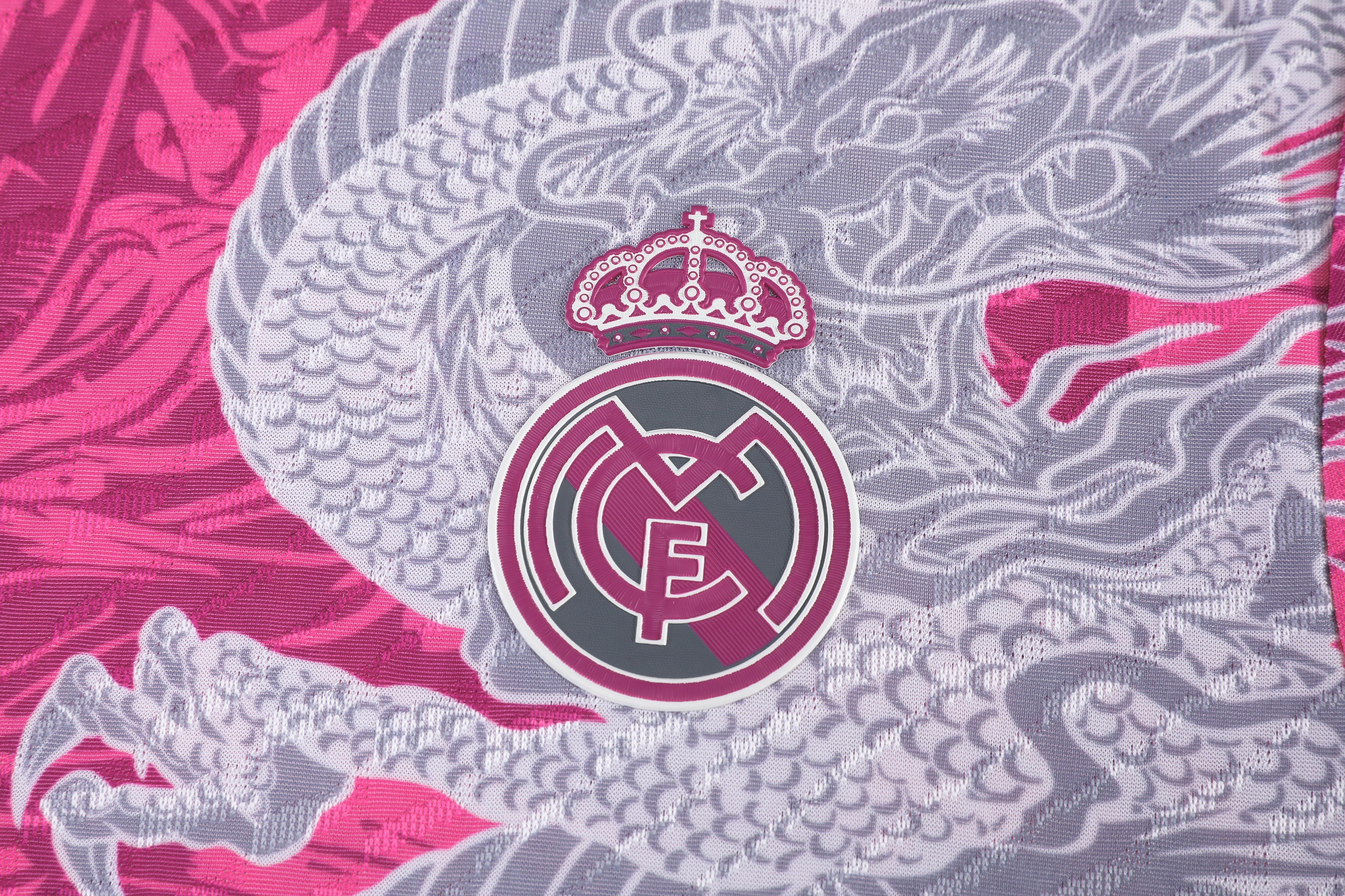 Football Jersey Real Madrid fc Pink dragon 2025-2026 RONALDO #7 ( A Grade soccer shirt & shorts / junior / gift )