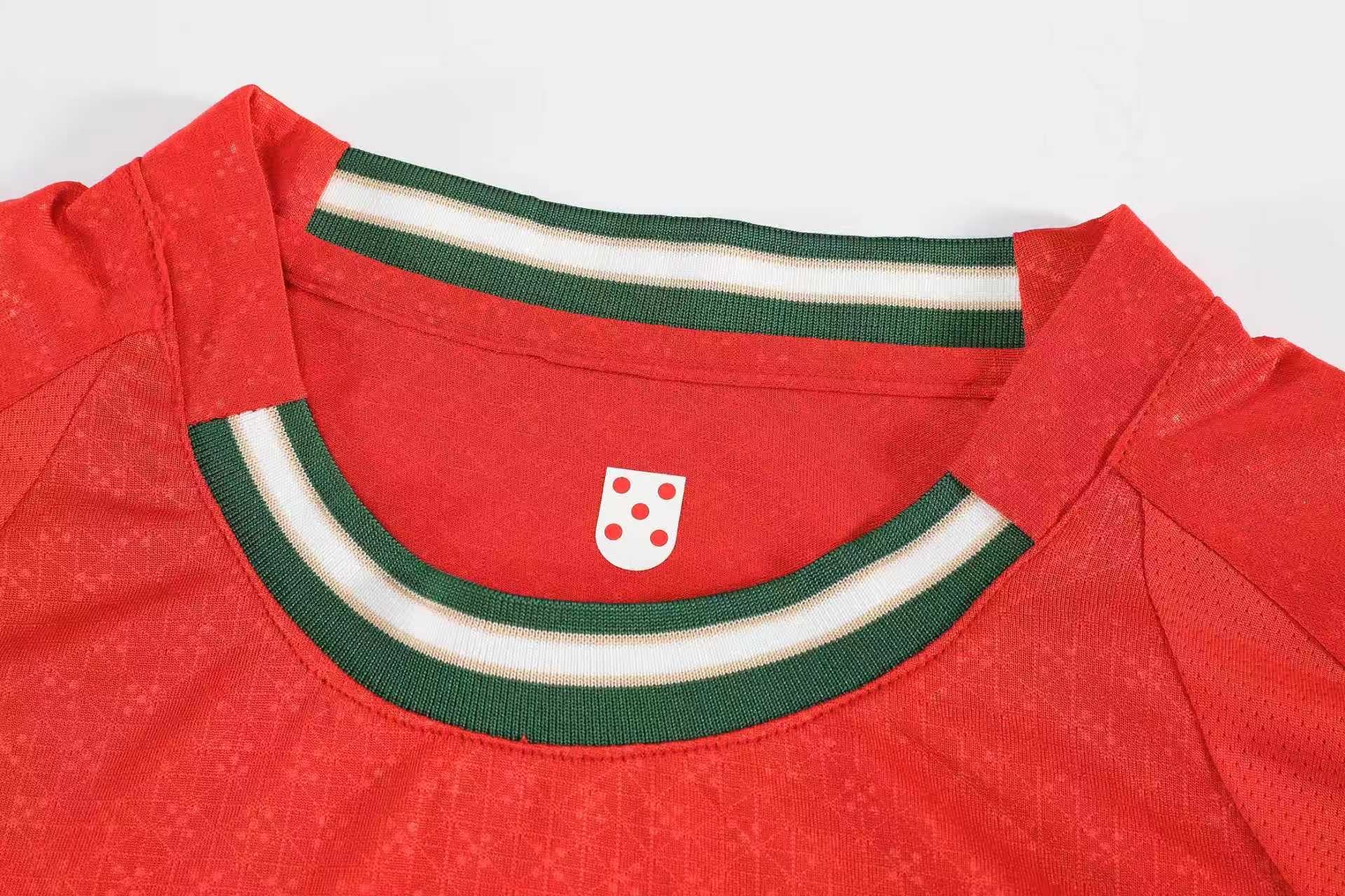 Football Jersey Portugal home Ronaldo 25/27( A grade quality / country jersey & shorts / football shirt / Portug al euro shirt / Ronaldo jersey / European championship )