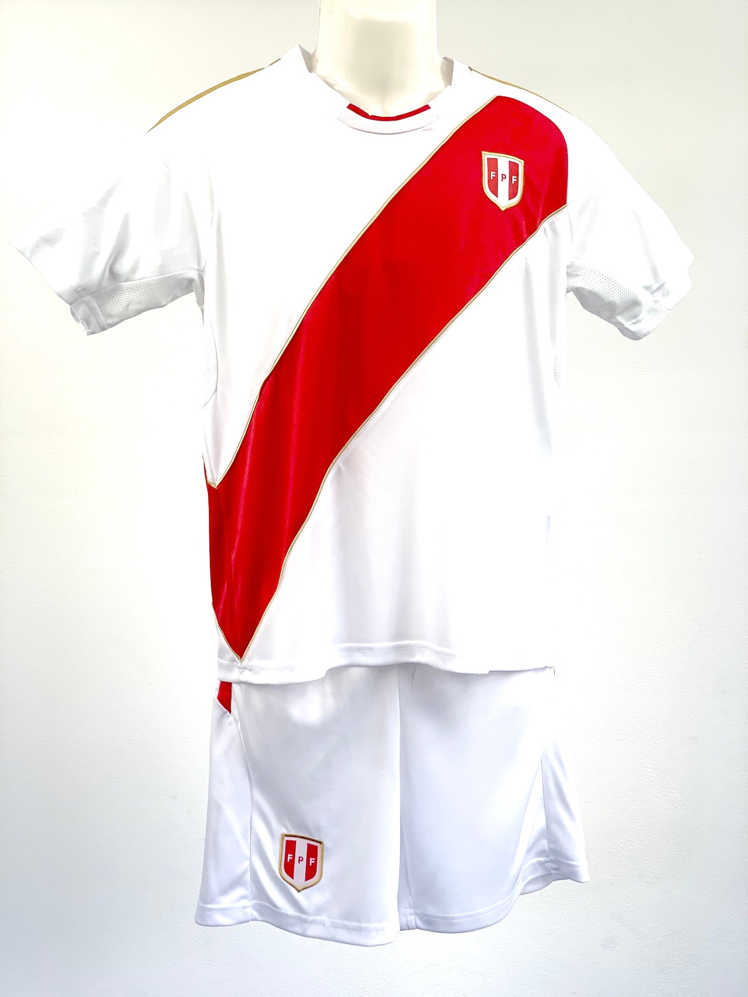 Football Jersey Peru home ( Peruvian shirt / country jersey / football shirt / soccer jersey / Peru shirt / country shirt )