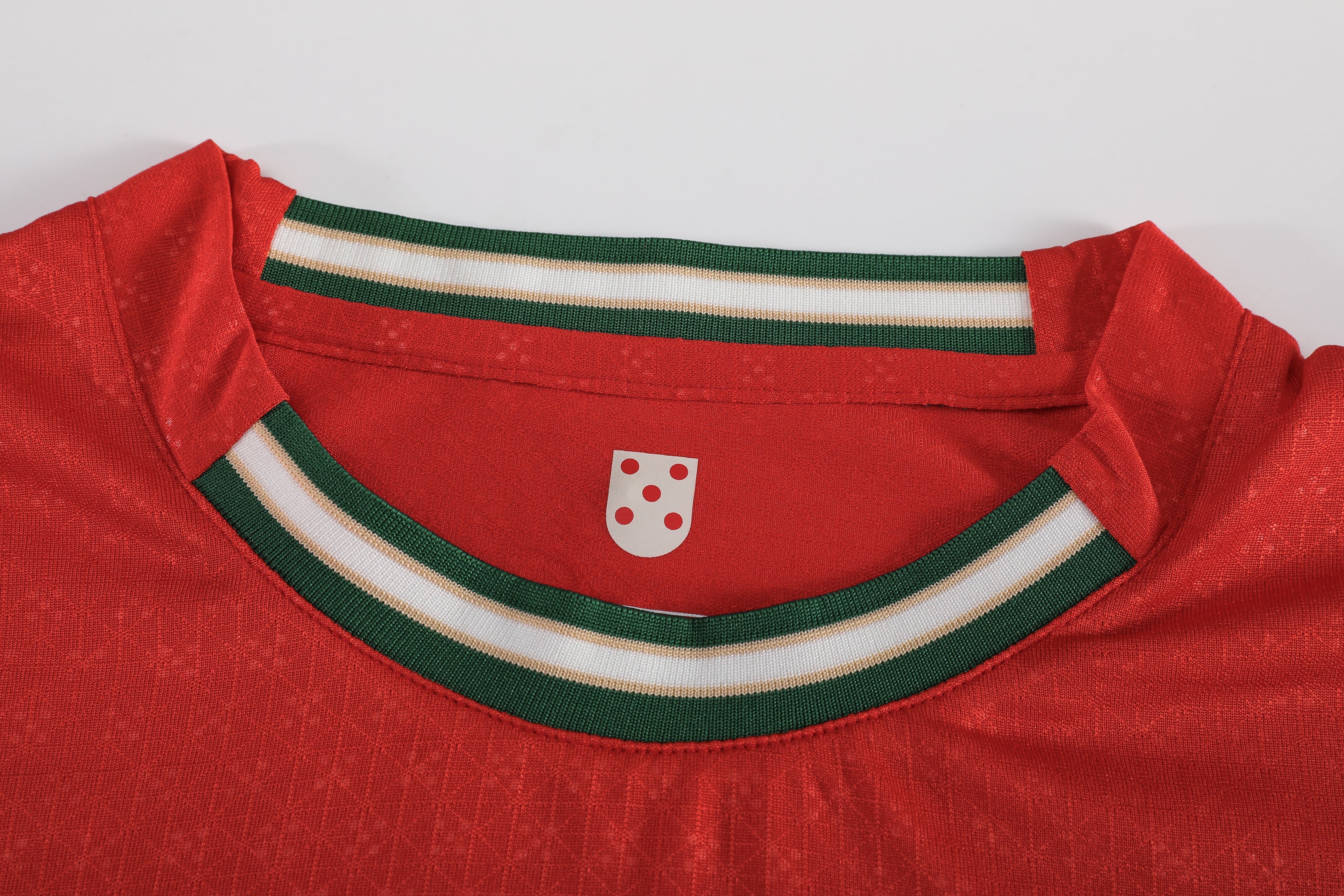 Football Jersey Long sleeve Portugal home Ronaldo 25/27( A GRADE QUALITY / Harmony day / country jersey & shorts / European championship )