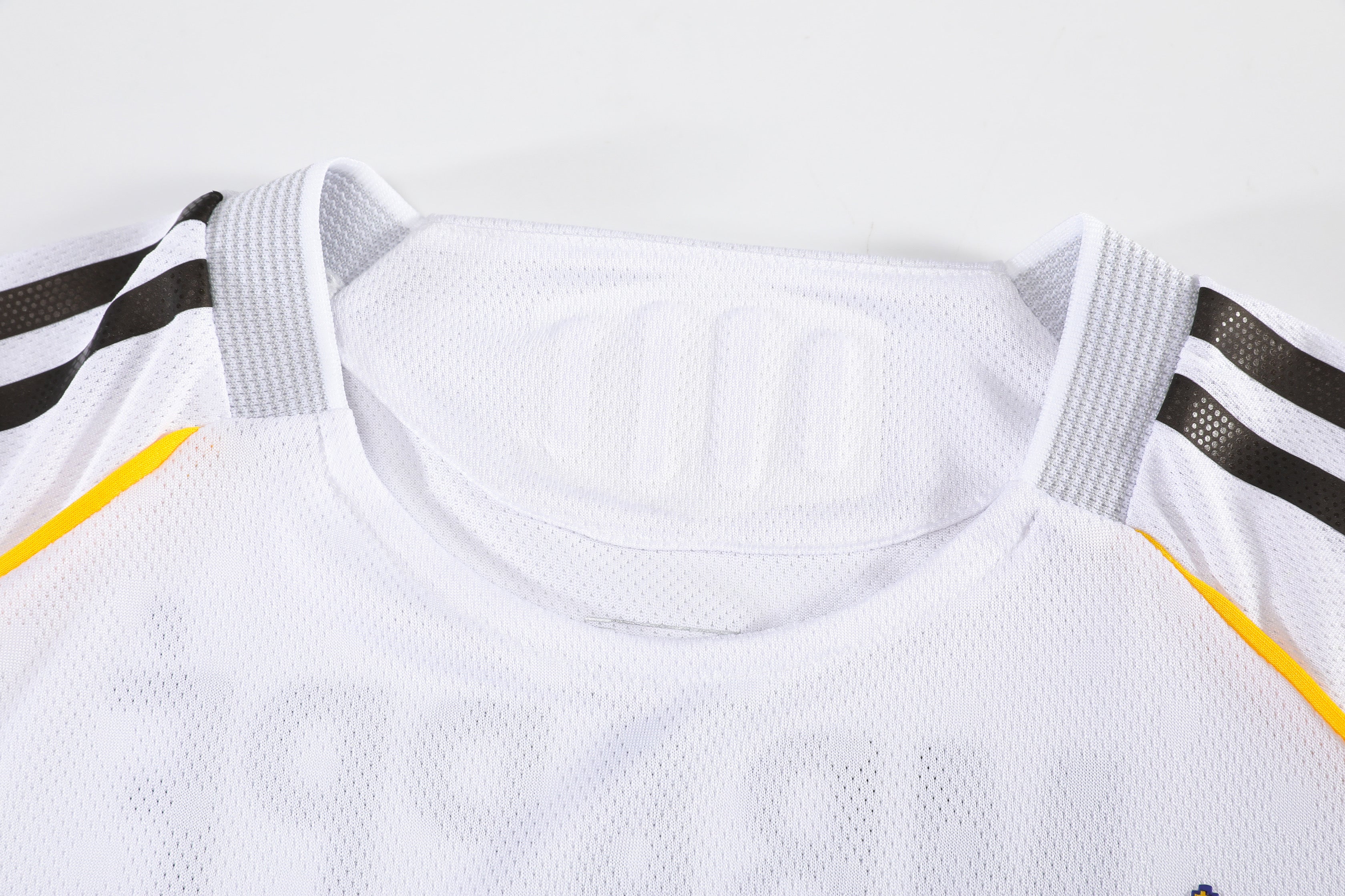 Football Jersey Long sleeve home Real Madrid fc  2025-2026 Mbappe #number 10 ( A grade quality soccer shirt & shorts / winter / book week )