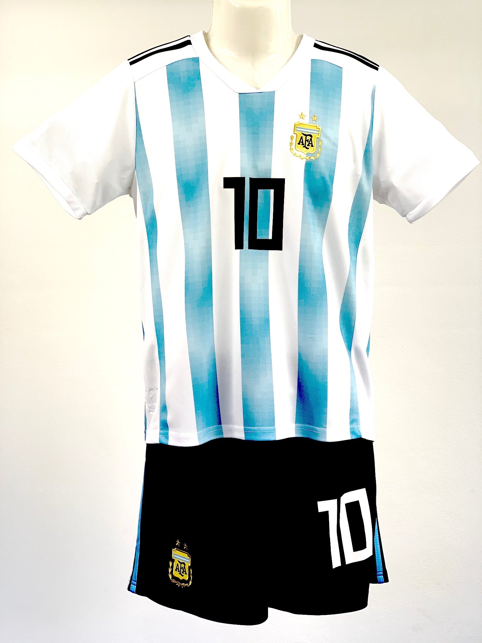 Football Jersey Argentina home Messi number#10 (soccer shirt / country Jersey / specials/ football shirt / Messi shirt / Messi soccer shirt / country shirt )