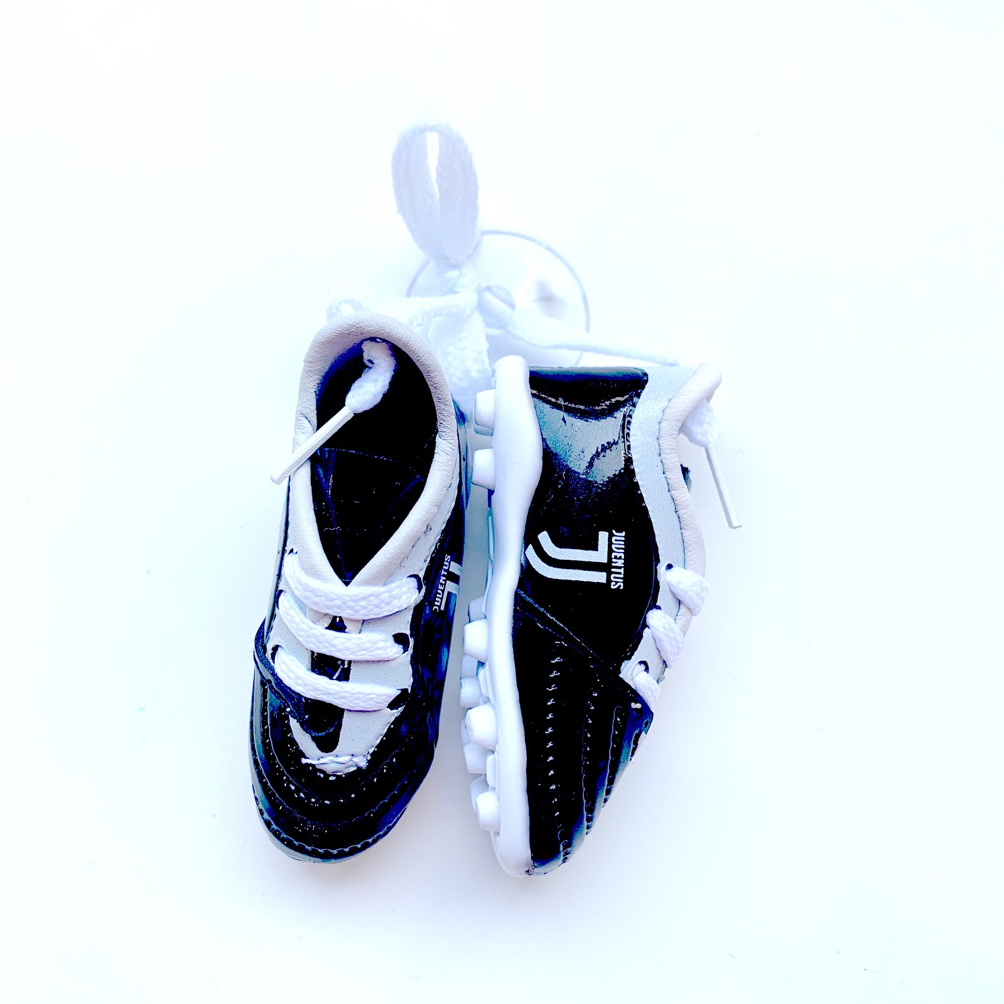 mini shoes Juventus ( juva boots / mini boots / hanging car shoes / car shoes / hanging car boots / gift / team shoes / little shoes / little boots)
