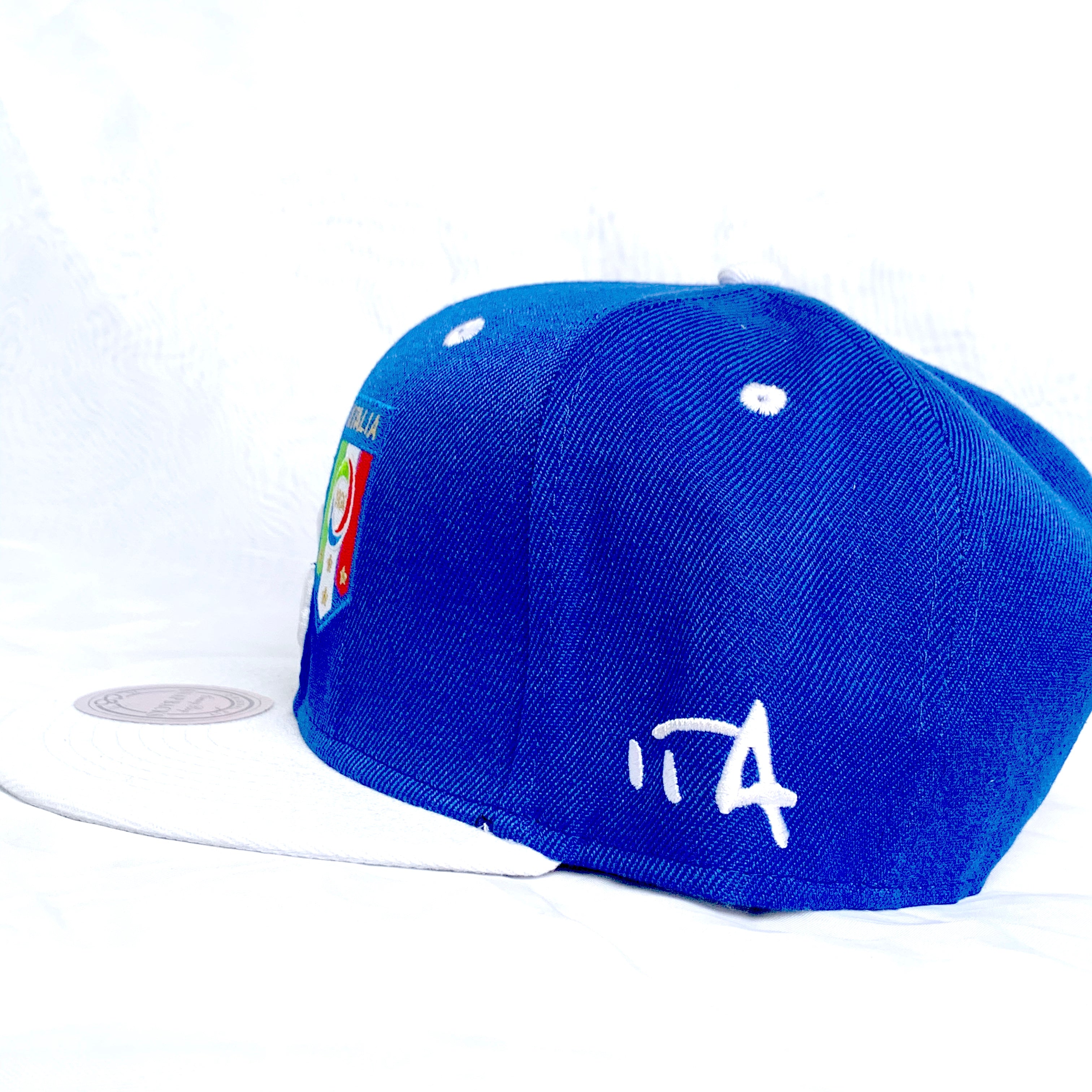 snapback Italy cap (  Italian hat / Italian cap / country cap / Italia hat / Italia cap / Italia snapback / harmony day  )